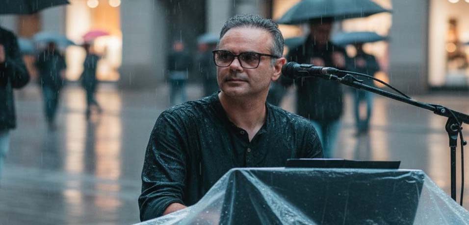 محسن مرعشی - گریز