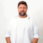 دانلود آهنگ جدایی عجب درد سنگینیه که حتی ازم آرزومو گرفت